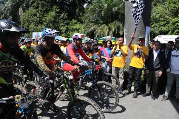 Buka Gravity Enduro Bukit Lawang, Musa Rajekshah : Event Ini Tawarkan Keseruan Olahraga dan Berwisata