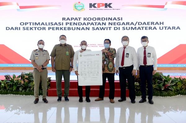 Bekerja Sama dengan KPK, Sumut Fokus Optimalkan Pendapatan dari Perkebunan Sawit