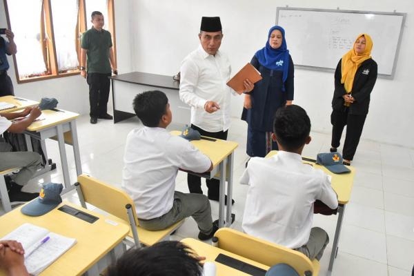 Gubernur Edy Harapkan Jadi Sekolah Unggulan