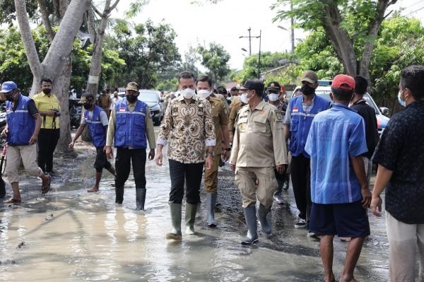 Dengarkan Keluhan Pengungsi Banjir Sergai, Wagub Musa Rajekshah: Tahun Depan Tidak Terulang