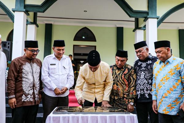  Resmikan Masjid Nurul Iman Al-Musannif , Ijeck Dorong BKM Dirikan Rumah Tahfidz