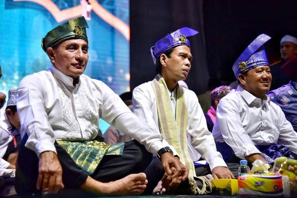 UAS dan Edy Rahmayadi Disambut 10 Ribuan Jemaah Tabligh Akbar di Pangkalan Susu