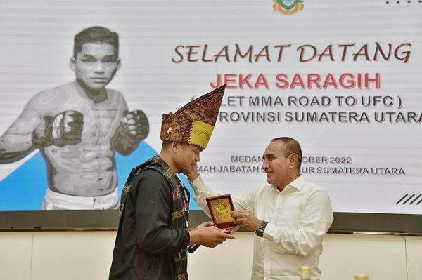 Dijamu Edy Rahmayadi di Rumah Dinas Gubernur, Jeka Saragih Keluhkan Jalan di Kampung Halamannya