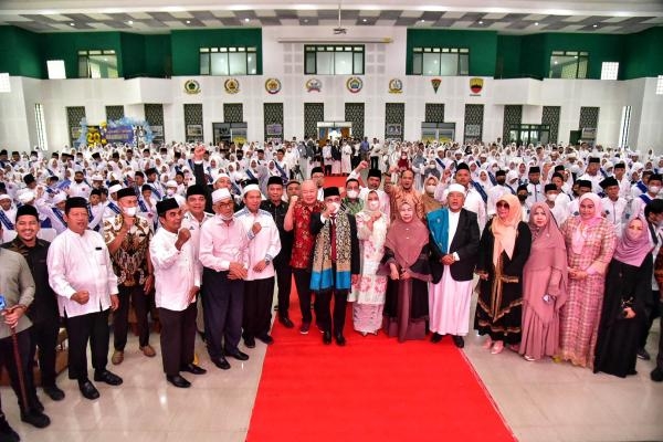 Wisuda Tahfiz Quran Jabal Noor, Edy Rahmayadi: Pemahaman Tentang Alquran Dapat Menjaga Masa Depan Bangsa