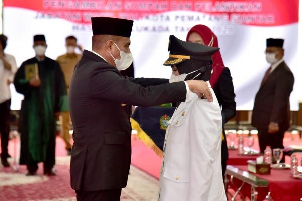 Lantik Wakil Walikota Pematangsiantar, Gubernur Edy Rahmayadi Ingatkan Tugas Pokok Sejahterakan Rakyat