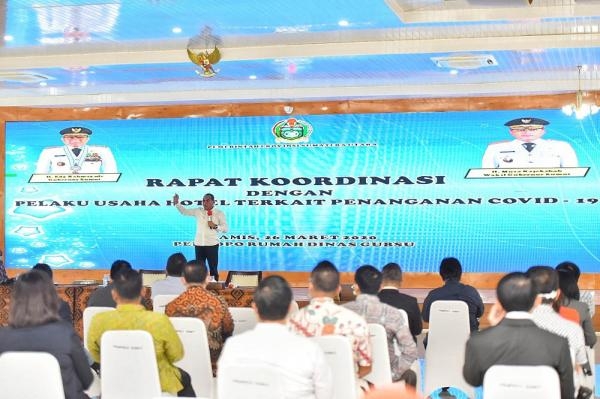 Gubernur Ajak Pelaku Industri Sumut Bergandengan Tangan Putus Rantai Penyebaran Covid-19