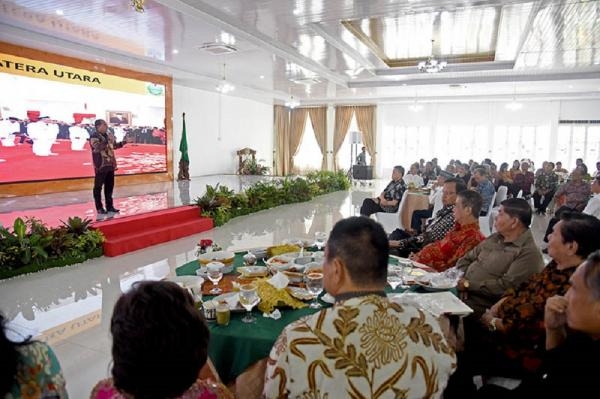 Gubernur Harapkan KAHMI Jadi Perekat Umat