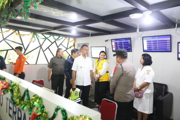 H-2 Lebaran, Wagub Tinjau Arus Mudik di Bandara Kualanamu