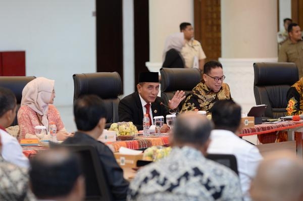 Pernah Jadi Perokok Aktif, Edy Rahmayadi Kini Dukung Perda Kawasan Tanpa Rokok