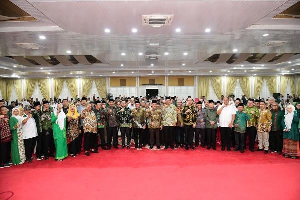  Halalbihalal MW KAHMI Sumut, Edy Rahmayadi Ingatkan untuk Tetap Menjaga Persatuan di Tengah Umat