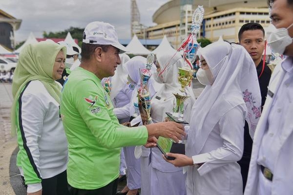 Jadi Irup Peringatan HKN ke-58, Edy Rahmayadi Sampaikan Pemerintah Komitmen Edukasi dan Layani Kesehatan Masyarakat