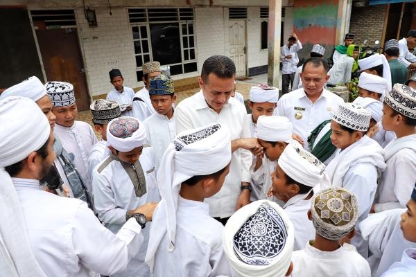 Ijeck Apresiasi Perkembangan Yayasan Pesantren Raudlatul Uluum Hingga Akan Jadi Mahad Aly