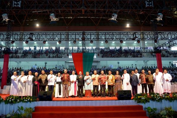 Gubernur Apresiasi Perayaan Natal Katolik Medan Sekitarnya