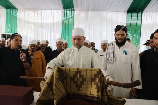 Pameran Artefak Rasulullah Hadir di Masjid Al-Musannif Medan