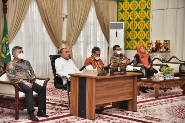  Sampaikan Langkah Kendalikan Inflasi ke Airlangga, Edy Rahmayadi Sebut Bulan Depan Akan Terlihat Hasilnya