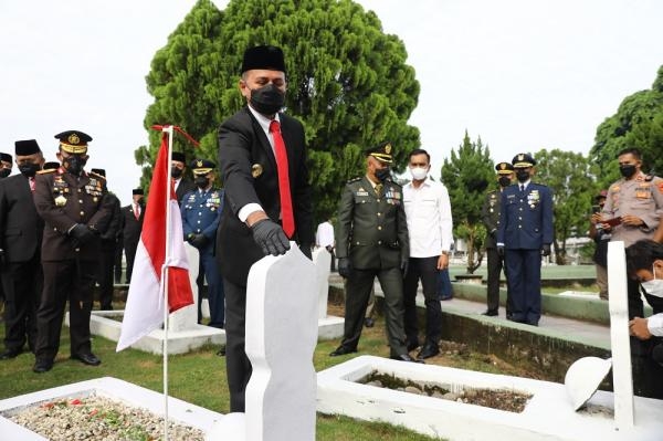  Peringati Hari Pahlawan, Wagub Musa Rajekshah Dorong Masyarakat Jadi Pahlawan di Bidangnya