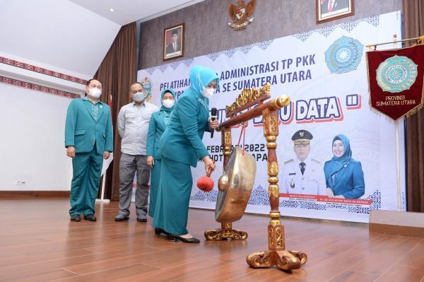 Buka Pelatihan Tertib Administrasi TP PKK, Nawal Tekankan Pentingnya Data dalam Keberhasilan Program Kerja