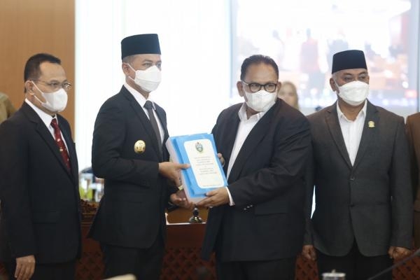 Wagub Musa Rajekshah Sampaikan Nota Keuangan dan Ranperda APBD Sumut 2022