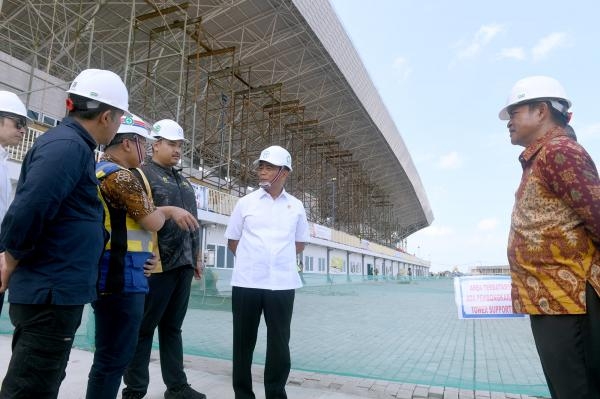 Tinjau Sport Centre Bersama Menko PMK dan Menpora, Pj Gubernur Sumut Optimis Stadion Sepakbola Rampung Juli