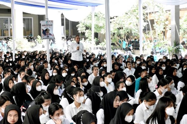 Dies Natalis ke-21 Institut Kesehatan Helvetia, Gubernur Edy Rahmayadi Motivasi Seribuan Mahasiswa