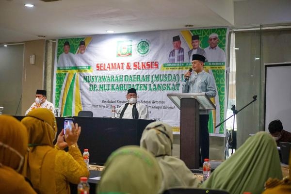 Tutup Musda MUI Langkat,Wagub Sumut : Dakwah ke Daerah Polosok Terpencil