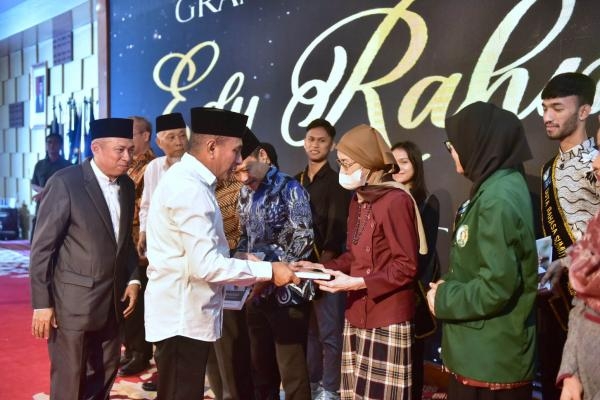 Grand Launching Buku Edy Rahmayadi: Sumut Bermartabat dan Pesan Inspirasi