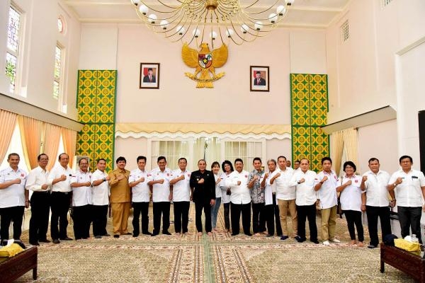 Gubernur Dapat Dukungan Komite Masyarakat Danau Toba Untuk Kembangan Danau Toba