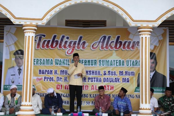  Hadiri Tabligh Akbar di Desa Singkuang, Masyarakat Ucapkan Terima Kasih ke Ijeck