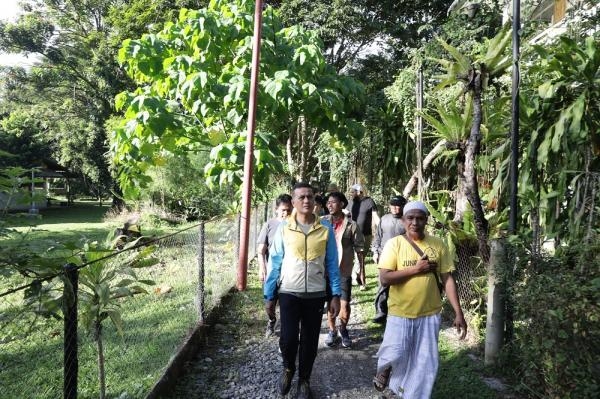 Musa Rajekshah Kelilingi Desa Bukit Lawang dan Desa Timbang Lawan, Penataan jadi Fokusnya