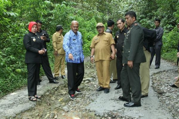 Wagubsu Dorong Pemanfaatan Jalan Tembus Karo – Langkat 