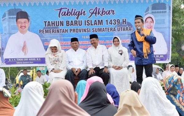 15 Ribu Warga Hadiri Tabligh Akbar Pemprovsu Bersama Ustad Maulana