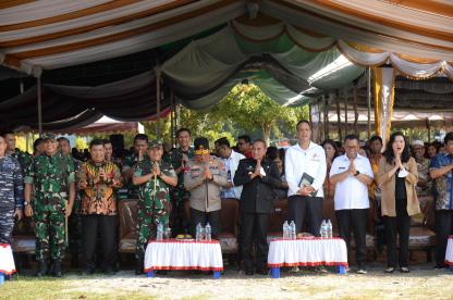 Harapkan Kesuksesan F1H20 Danau Toba, Edy Rahmayadi Bersama Seribuan Masyarakat Ikuti Doa Lintas Agama di Balige