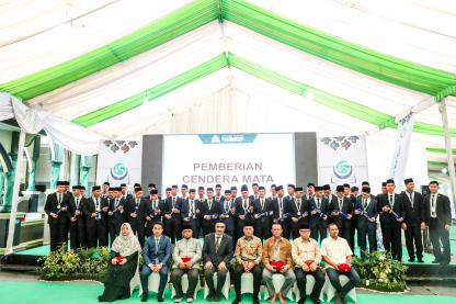 40 Wisudawan Tahfiz Sulaimaniyah Sumatera Lanjutkan Pendidikan ke Turki, Ini Pesan Ijeck