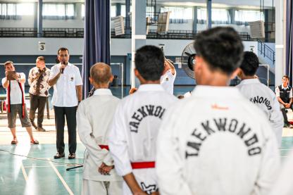  Jadi Taekwondoin DAN V Internasional Perempuan Pertama, Ijeck Apresiasi Prestasi Nurni Sulaiman