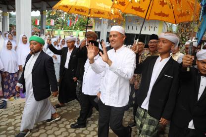 Hadiri Peringatan Lahirnya Yayasan Al Yusufiyah Musa Rajekshah Apresiasi Masyarakat Padangsidimpuan Aktif di Pengajian