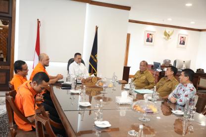 Pos Indonesia Salurkan Bantuan Pangan di Sumut, Ijeck: Turunkan Angka Stunting