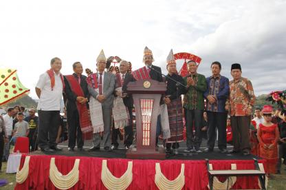 Gubsu Membuka Pelaksanaan Festival Danau Toba Tahun 2016