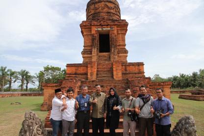 Gubsu Mengunjungi "Candi Bahal" Kecamatan Portibi Kab. Paluta